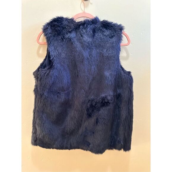 A New Day Navy Blue Faux Fur Sleeveless Vest Size XS - Picture 5 of 5